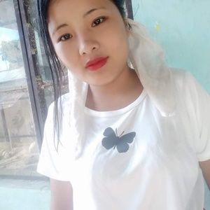 Meet your Posher, Holi chophy